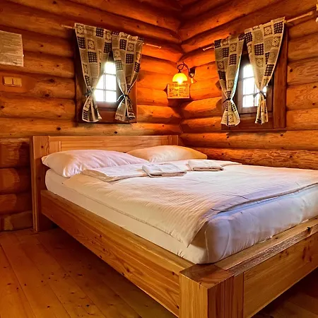 Koliba Pacho - Zrub Anicka Prievidza